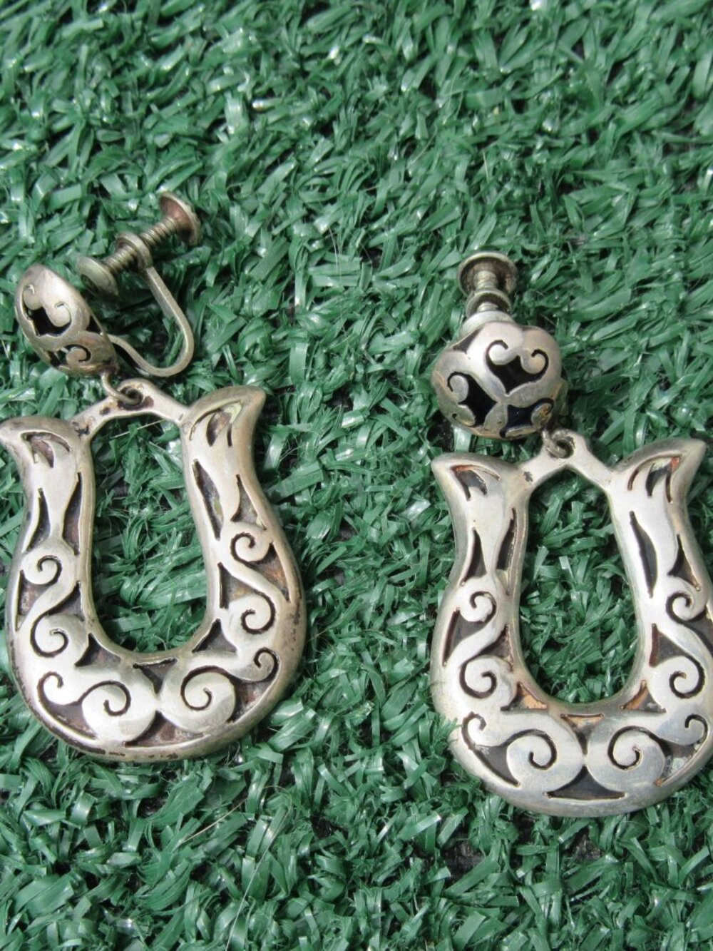 Vintage Sterling 925 Screw Back Lucky Horseshoe Clip Earrings